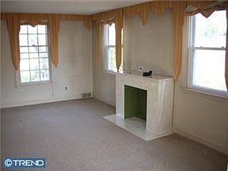2nd image of 514 Shadeland Ave