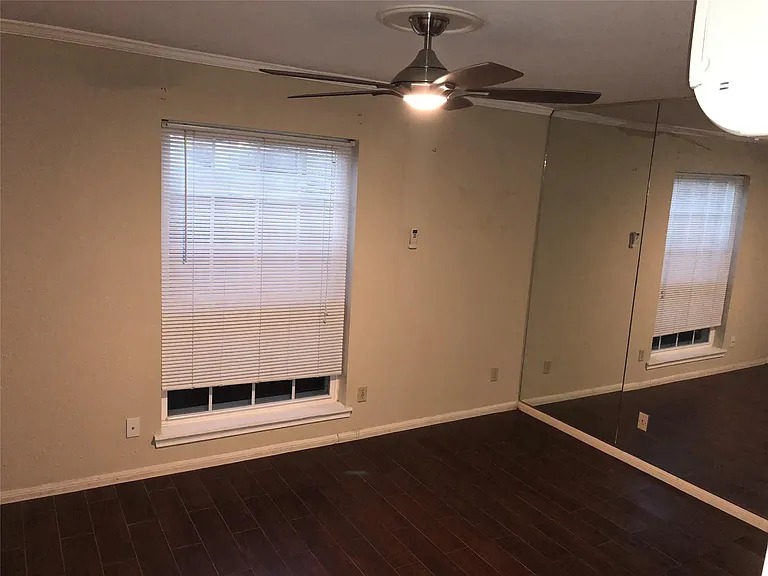 2507 Montrose Blvd #5 — Photo 14