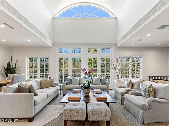 4th image of 21 Pecksland Rd