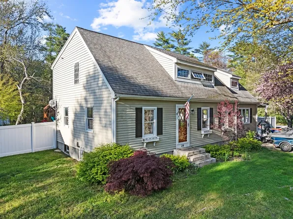 24 White Pine Ave, Wareham, MA 02571