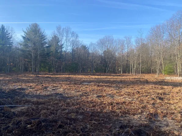 5019 Andrea Dr, Muskegon, MI 49445