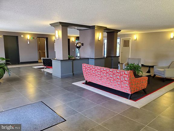 5th image of 200 N Pickett St APT 1014