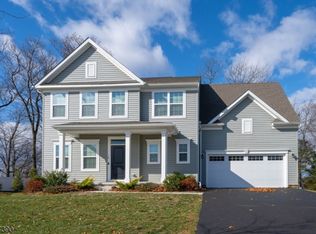 16 Esposito Ln, Roxbury Twp., NJ 07850