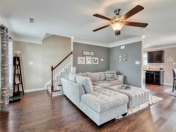 5th image of 7305 Mint Clover Ln