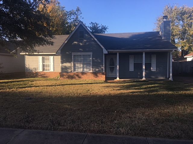 1st image of 6724 Elmore Woods Ln