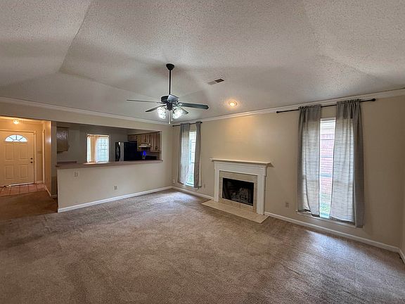 2nd image of 2195 Lake Springs Ln