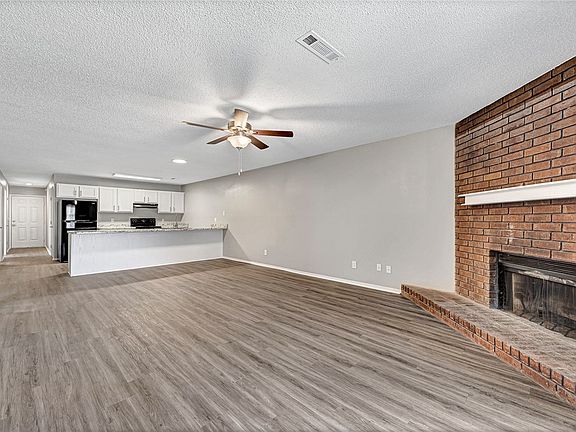 5th image of 3484 & 3486 W Harvard St