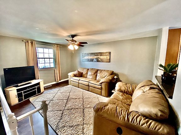 2nd image of 3132 Dorf Dr