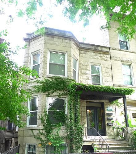 1st image of 1032 W George St #1