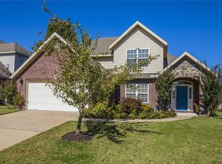 5701 W Casey Dr, Rogers, AR 72758