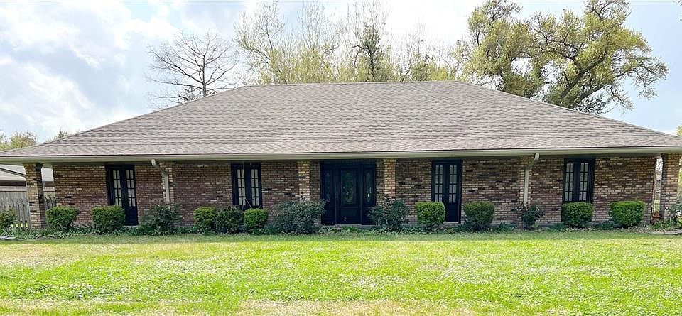 1st image of 137 Nolan Dr