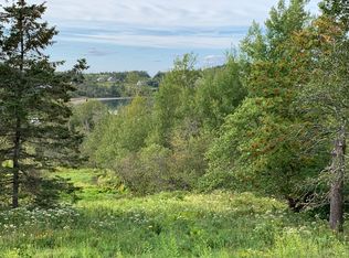 10 Redoubt Hl, Eastport, ME 04631