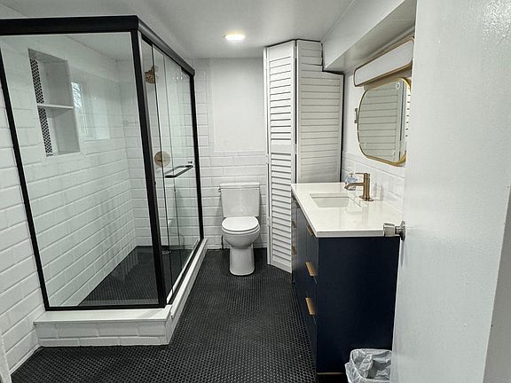 Bathroom, brand new!