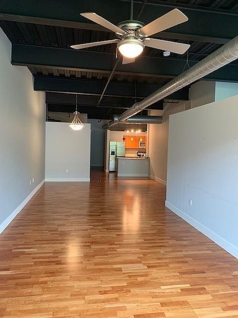 1st image of 350 E Short St #226