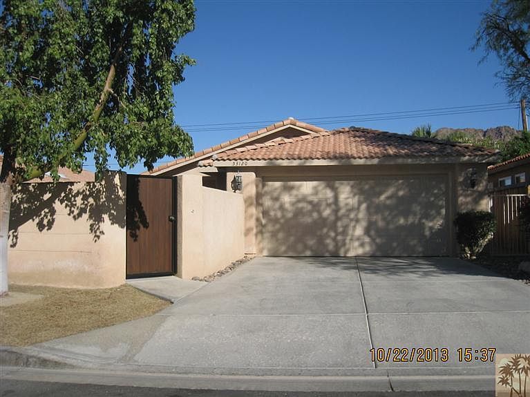1st image of 53120 Avenida Diaz