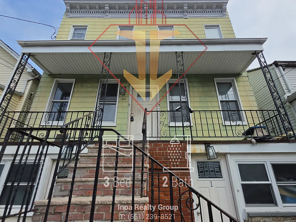 124 McAdoo Ave #1L