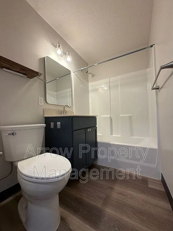 1 bed, 1.0 bath, $675 — Photo 4