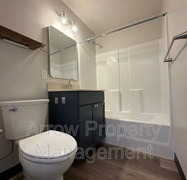 455 Lincoln St #9 — Photo 4