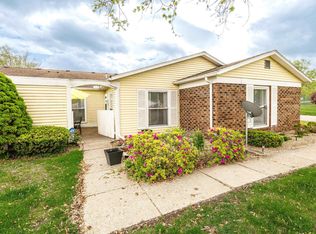 1005 E Buckingham Dr, Bloomington, IN 47401