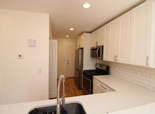 2509 N Clybourn Ave #1, Chicago, IL 60614