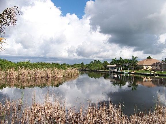 nature view of intersecting canals