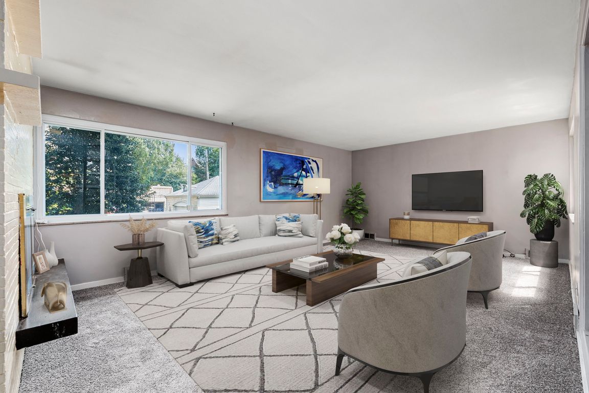 18-living room