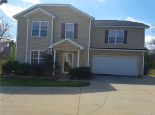 6705 Mallard Creek Rd, Charlotte, NC 28262