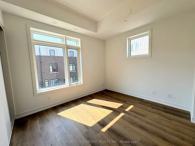 5 Spruce Pines Cres — Photo 14