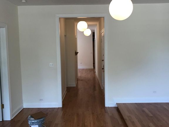 4th image of 1250 N Kedzie Ave APT 1