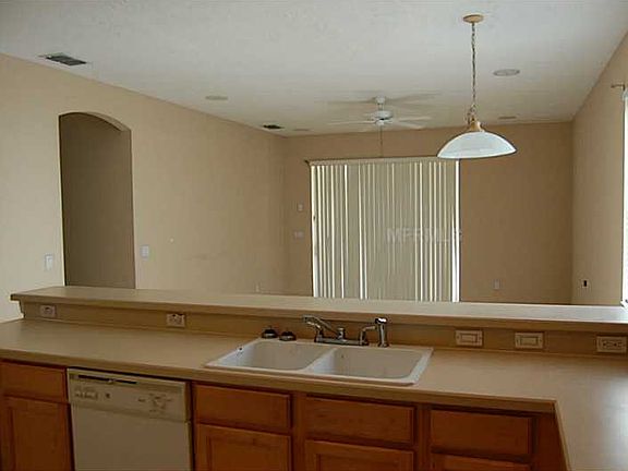 3rd image of 247 Bonville Dr