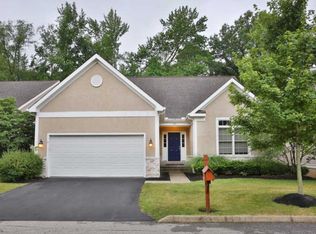 181 Creekside Green Dr, Gahanna, OH 43230