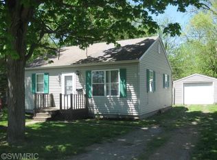 1725 Sycamore St, Niles, MI 49120