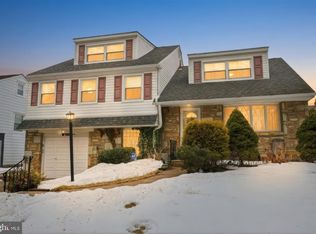 2817 Winchester Ave, Philadelphia, PA 19136