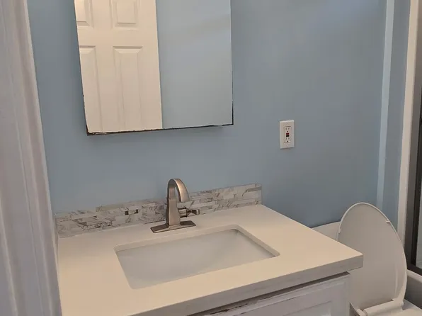 1824 57th Ave #2, Oakland, CA 94621