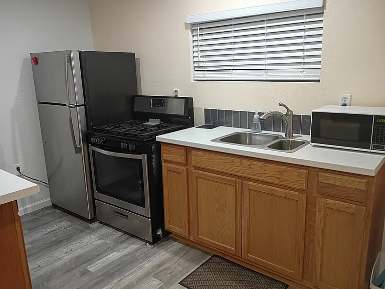 739 Daisy Dr #ADU — Photo 4