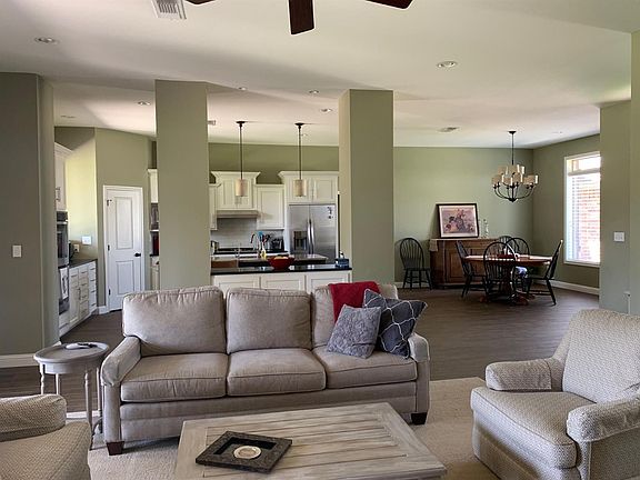 5th image of 1410 Cactus Dr