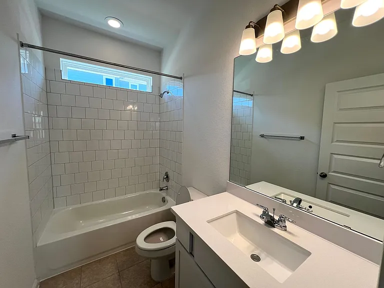 302 Elm Branch Trl — Photo 18