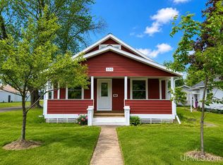 500 E Sagola Ave, Kingsford, MI 49802