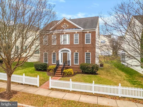 12344 Cherry Branch Dr, Clarksburg, MD 20871