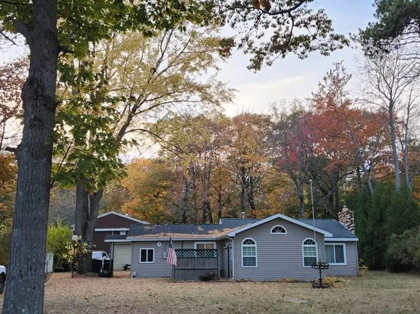 7739 N Us Highway 23, Oscoda, MI 48750