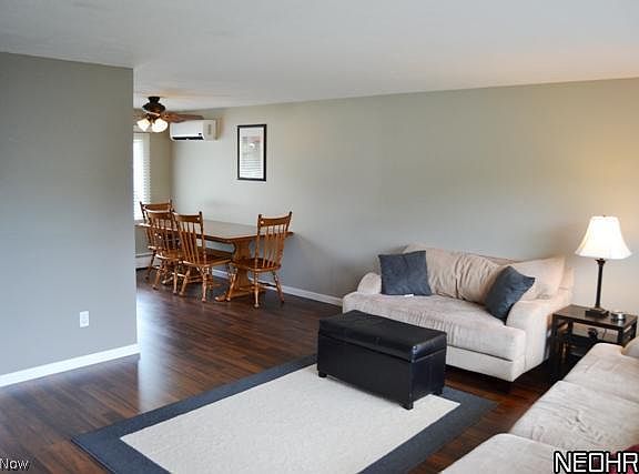 2nd image of 34064 Oak Knoll St