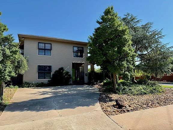 3rd image of 1303 NW 22nd St