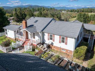 173 Lawsons Farm Dr, Ruckersville, VA 22968