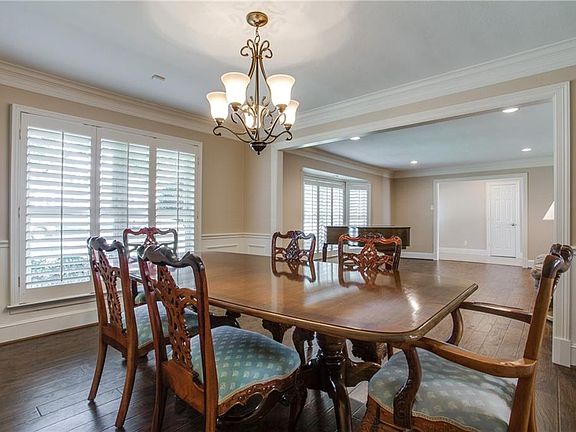 4th image of 4656 Alta Vista Ln