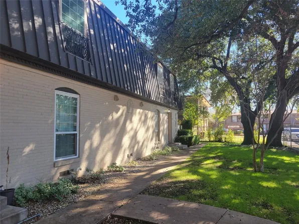 5212 Fleetwood Oaks Ave APT 102, Dallas, TX 75235