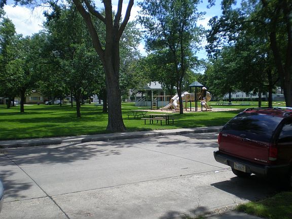 2nd image of 2406 W 1st St