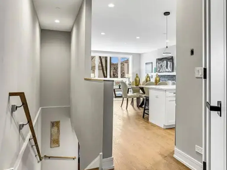 2536 N 72nd Ct — Photo 12