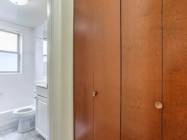 Campus Apartments — Photo 6