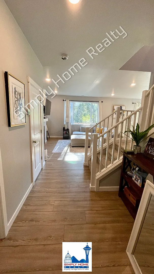 Step into the luxurious comfort of your dream home! — Photo 3