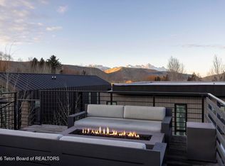 855 Wheatleigh Way, Jackson, WY 83001